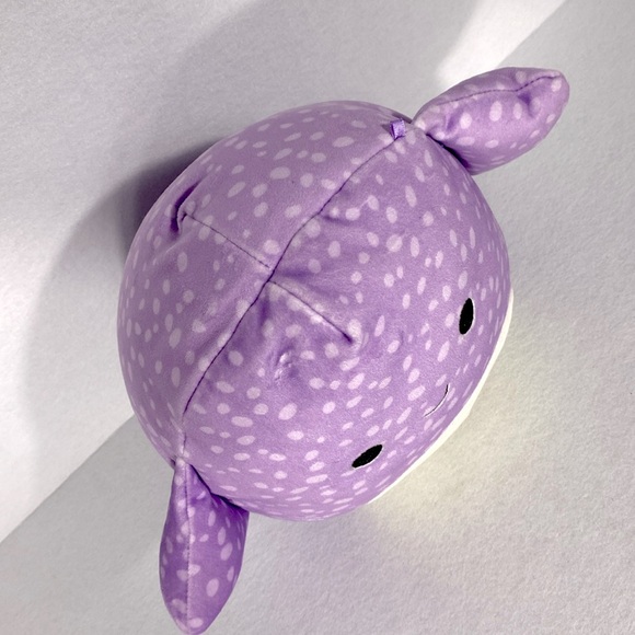 Squishmallows Lavender Plush Aziza the Stingray with White Belly - Picture 7 of 9